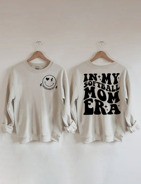 Dans mon Softball Mom Era Sweatshirt