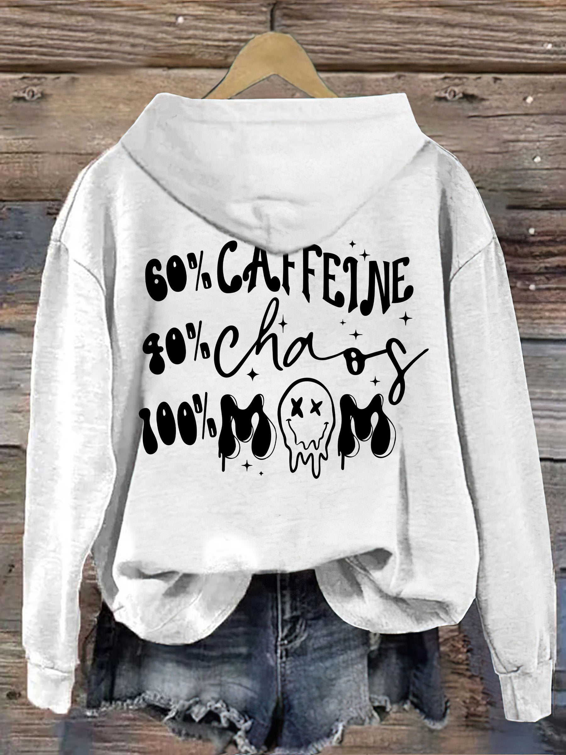 La caféine et Chaos Mom Life Hoodie