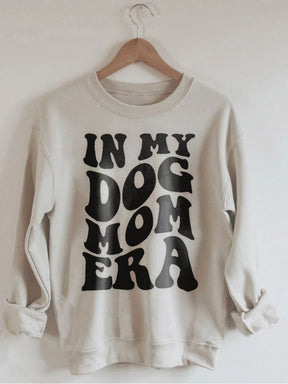 Dans mon chien Mom Era Sweatshirt