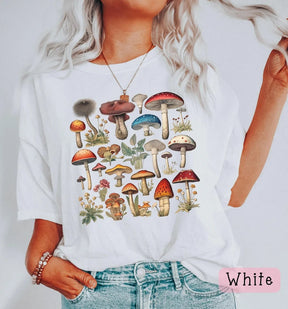 T-shirt botanique de lavage vintage de champignons